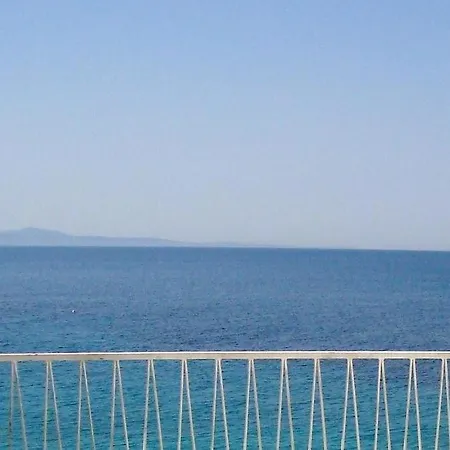 Mateo - By The Beach; * Gdinj